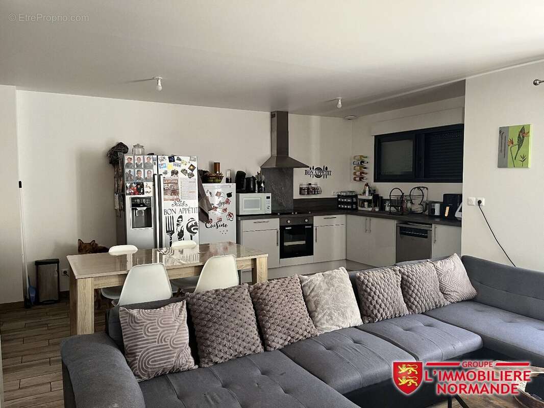 Maison à VAL-DE-REUIL