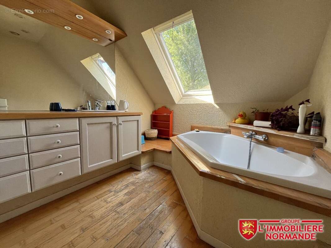 Maison à PACY-SUR-EURE