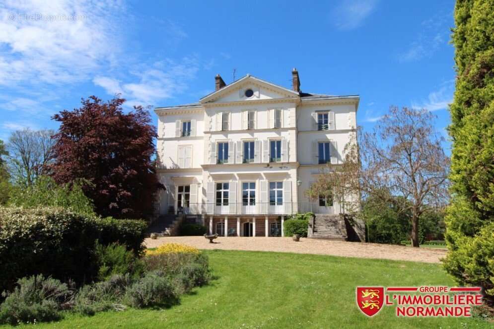 Maison à PACY-SUR-EURE