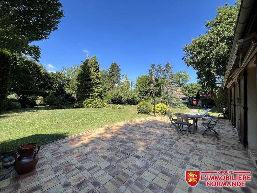 Maison à PACY-SUR-EURE