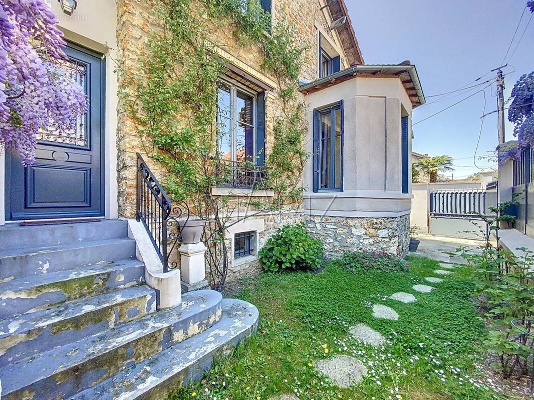 Maison à VERSAILLES