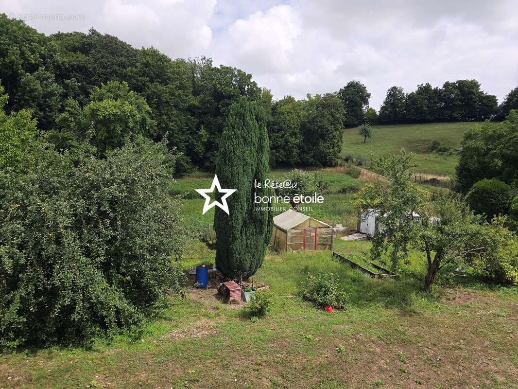 Maison à DOULEVANT-LE-CHATEAU