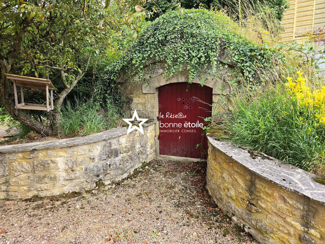 Maison à DOULEVANT-LE-CHATEAU