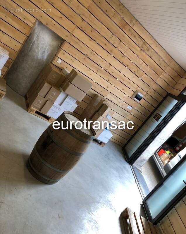 Commerce à BALARUC-LES-BAINS