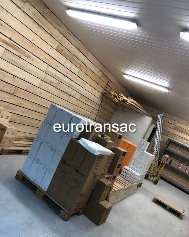 Commerce à BALARUC-LES-BAINS