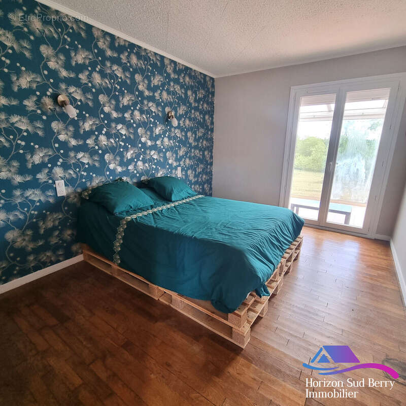 Chambre - Maison à MONTCHEVRIER