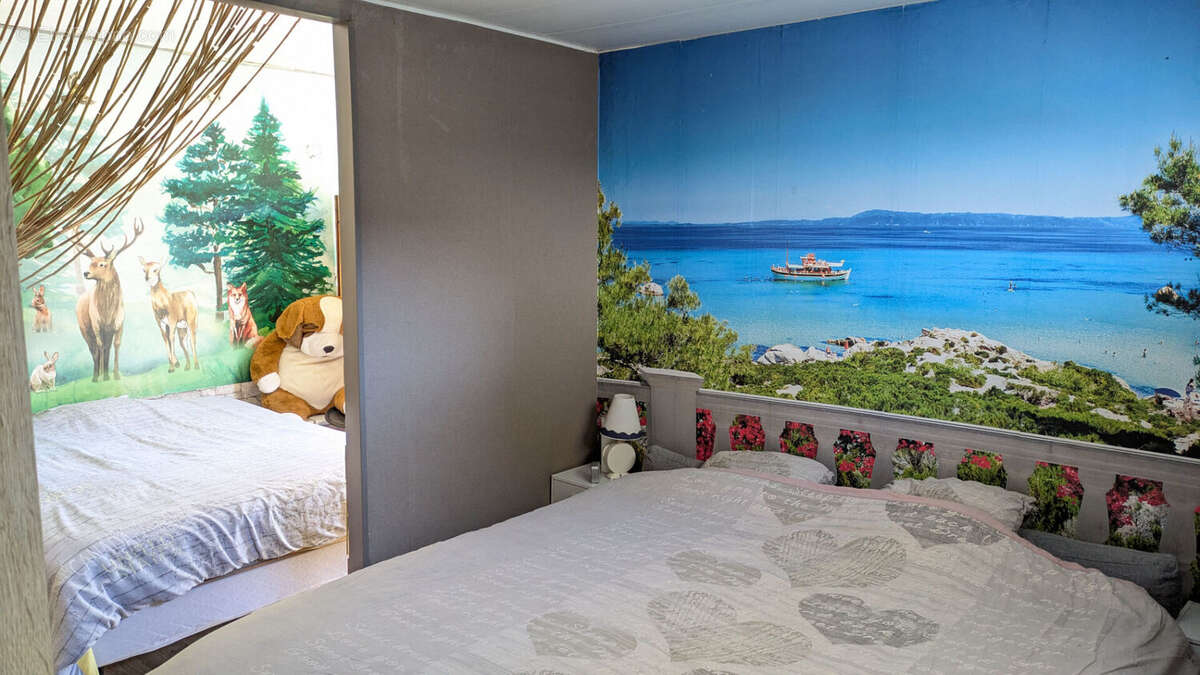 Terrain à RAUVILLE-LA-PLACE