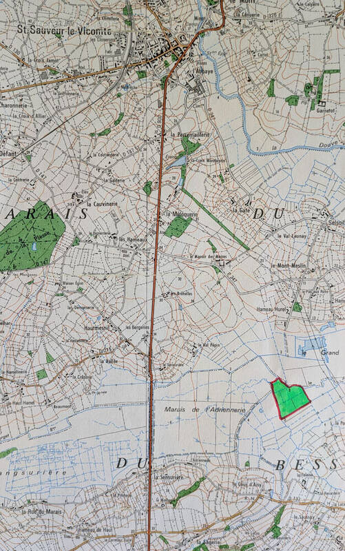 Terrain à VARENGUEBEC