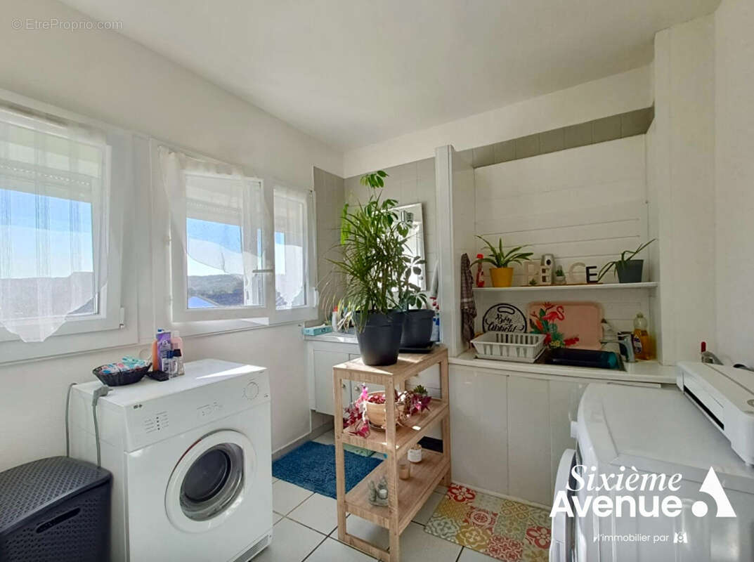 Appartement à WIZERNES