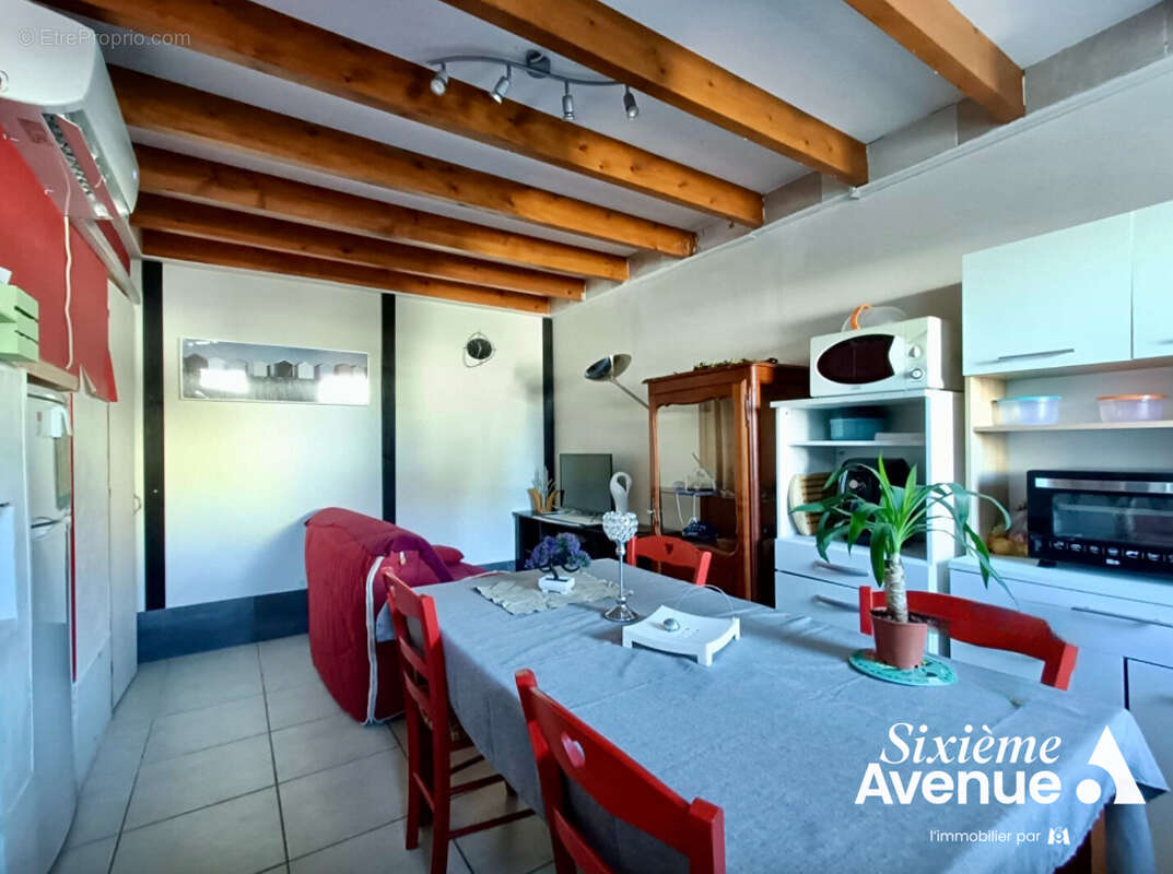 Appartement à WIZERNES