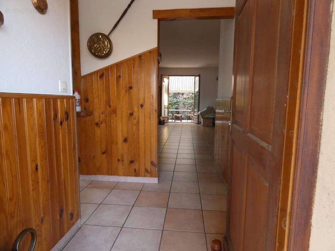 Entrée - Maison à LE SOLER