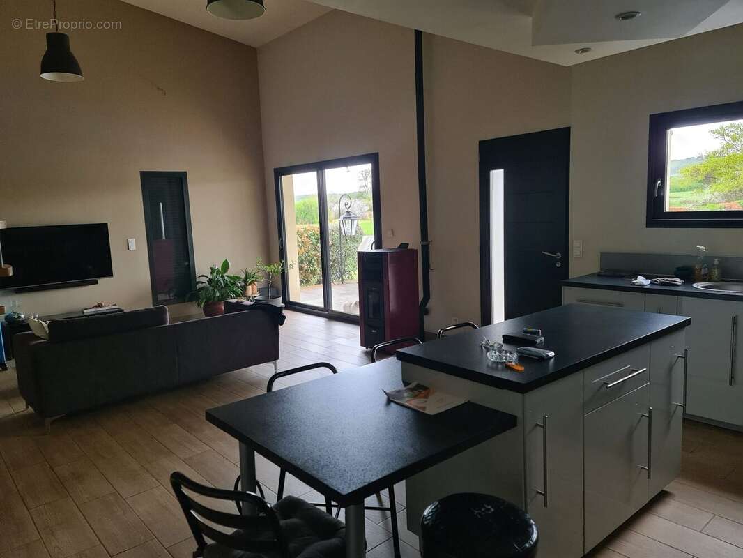 Maison à SAINT-GERMAIN-ET-MONS