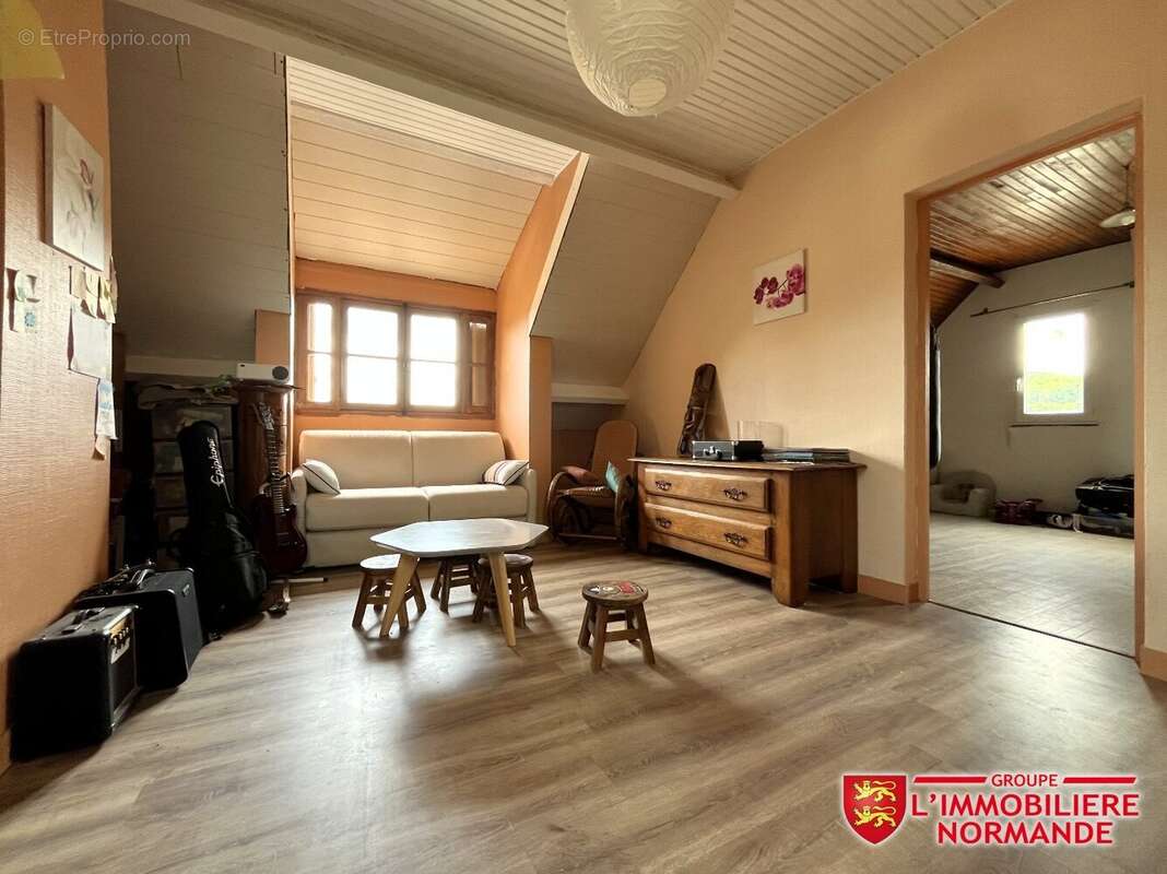 Maison à PACY-SUR-EURE