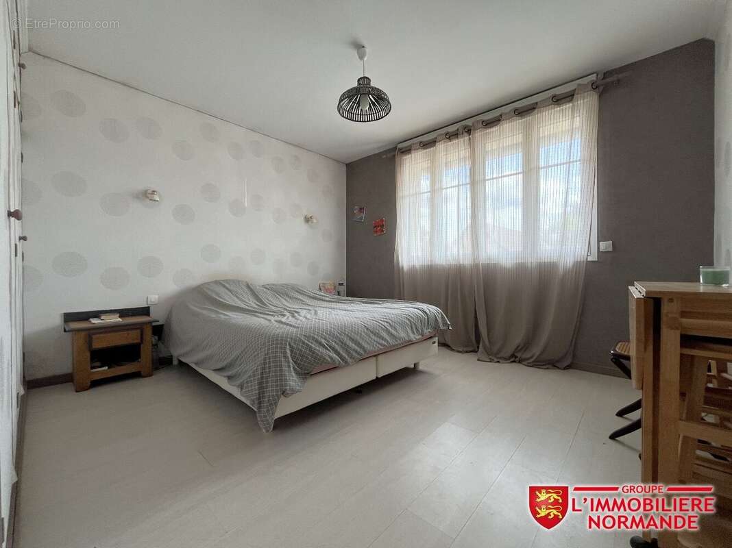 Maison à PACY-SUR-EURE