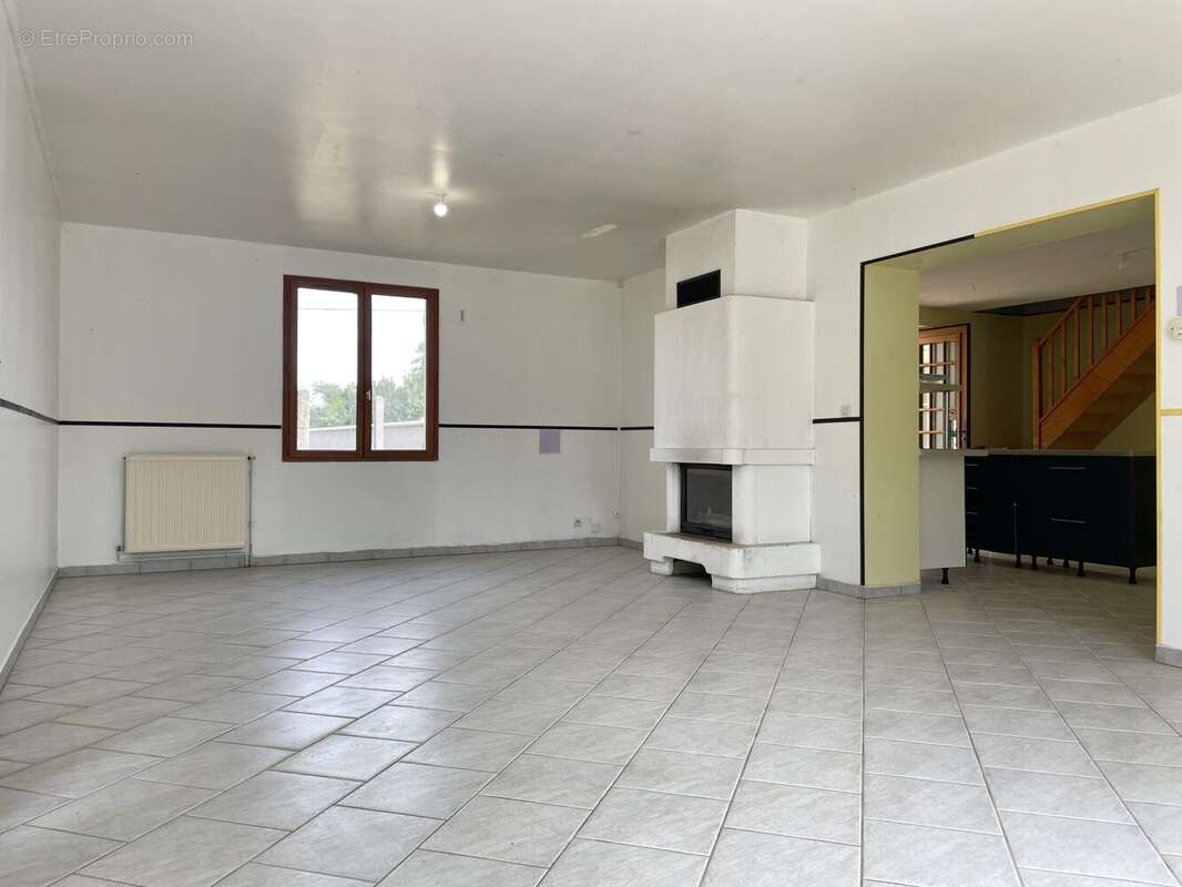 Séjour - Maison à COURCEMONT