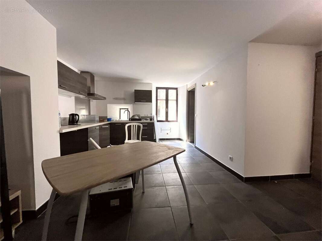 Maison à SAINT-CHELY-D&#039;APCHER