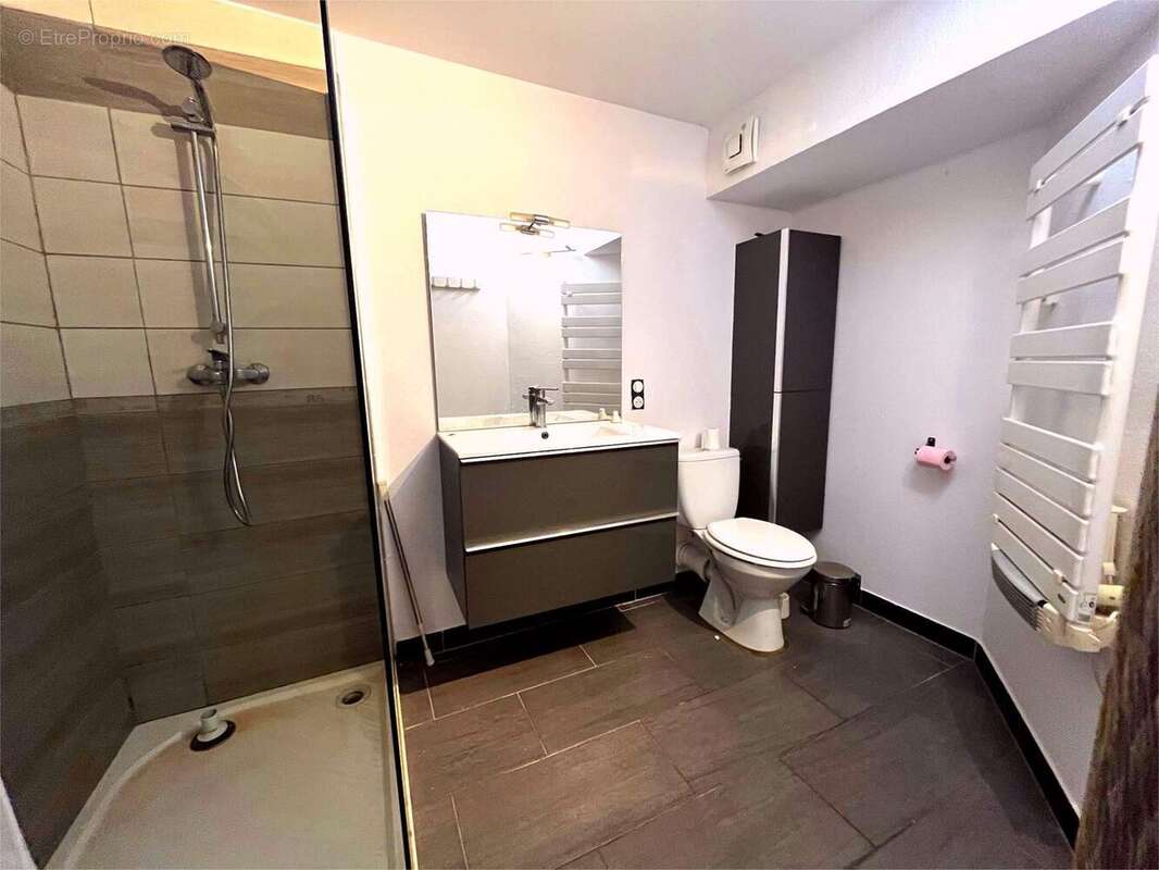 Maison à SAINT-CHELY-D&#039;APCHER