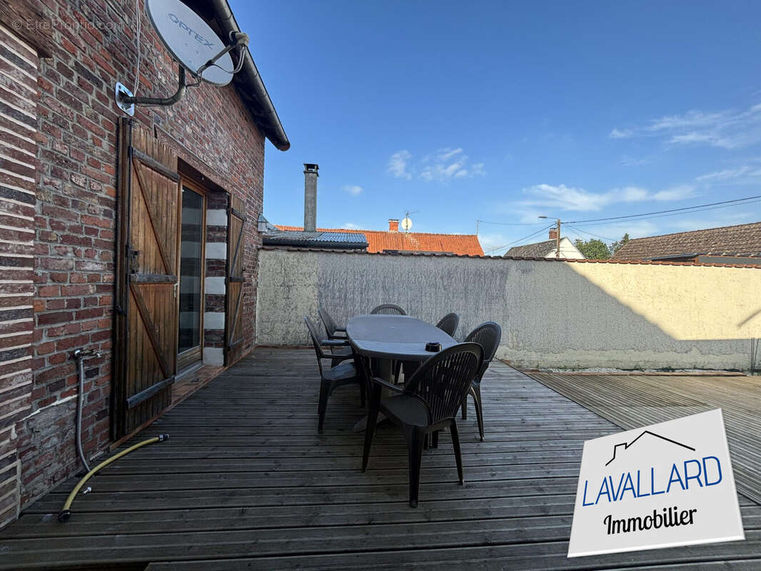 Maison à BRAY-SUR-SOMME