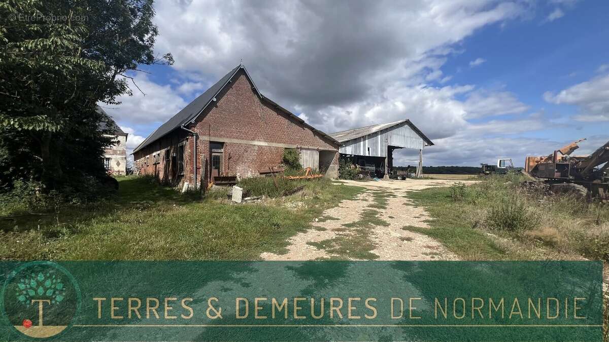 Maison à HAUDRICOURT