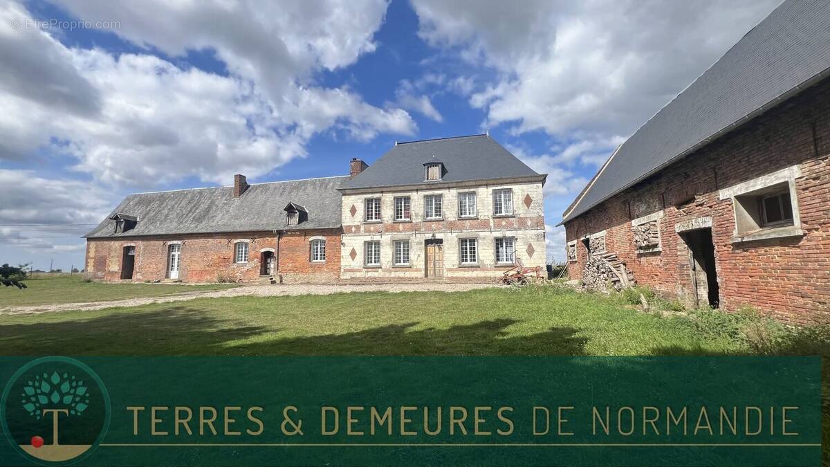 Maison à HAUDRICOURT