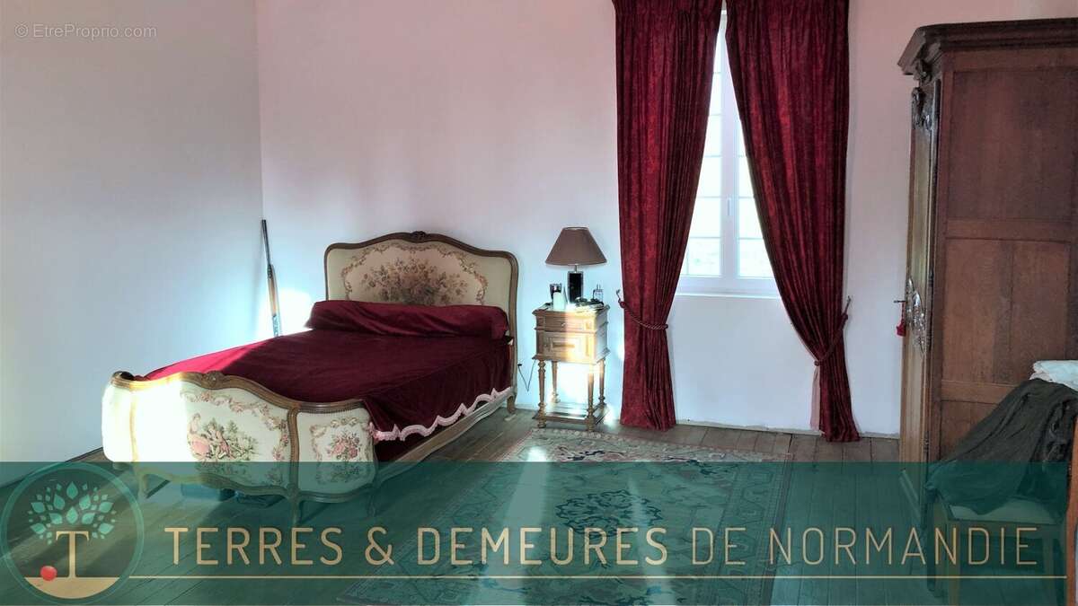 Maison à HAUDRICOURT