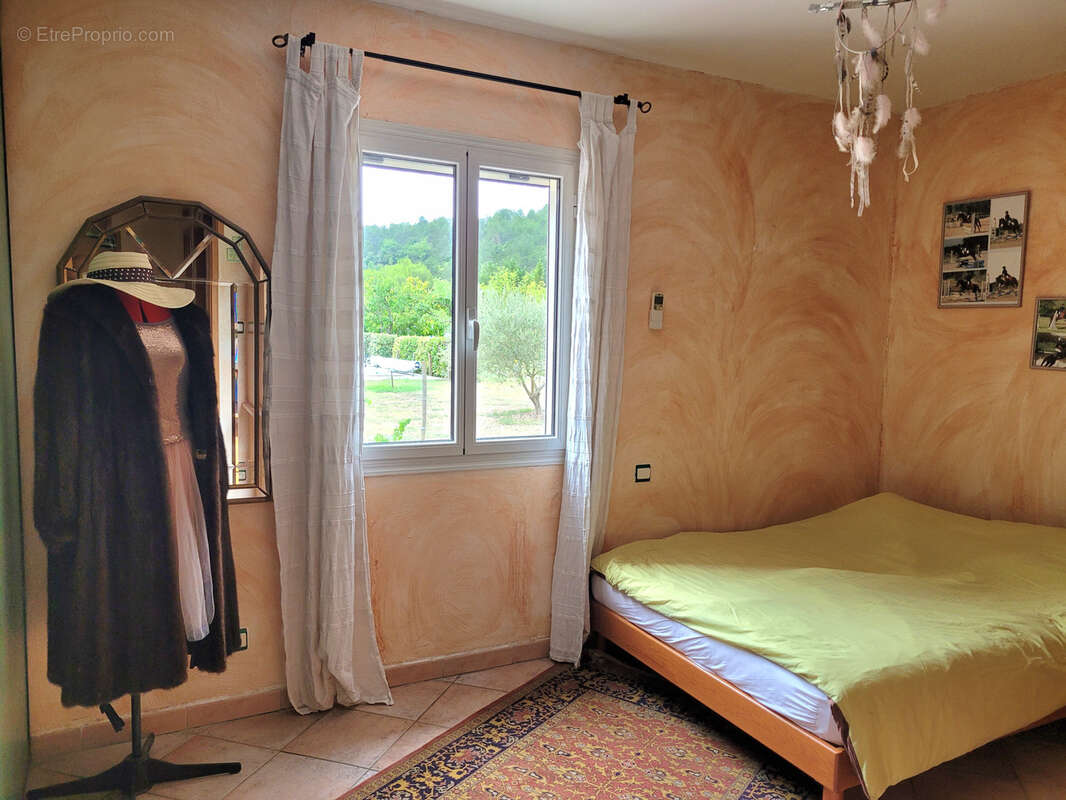 Maison à SAINT-HILAIRE