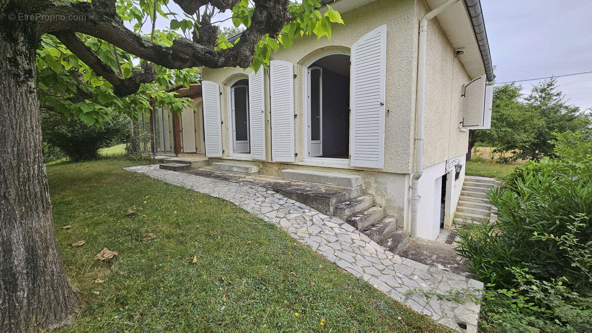 Maison à L&#039;ISLE-EN-DODON