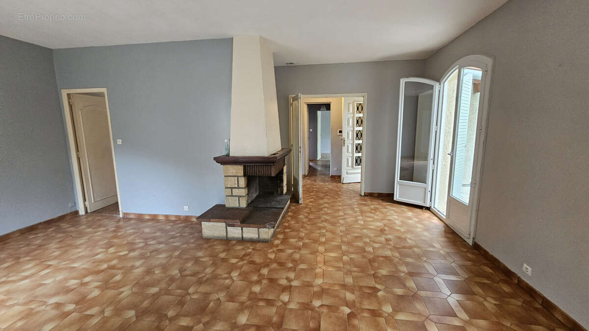 Maison à L&#039;ISLE-EN-DODON