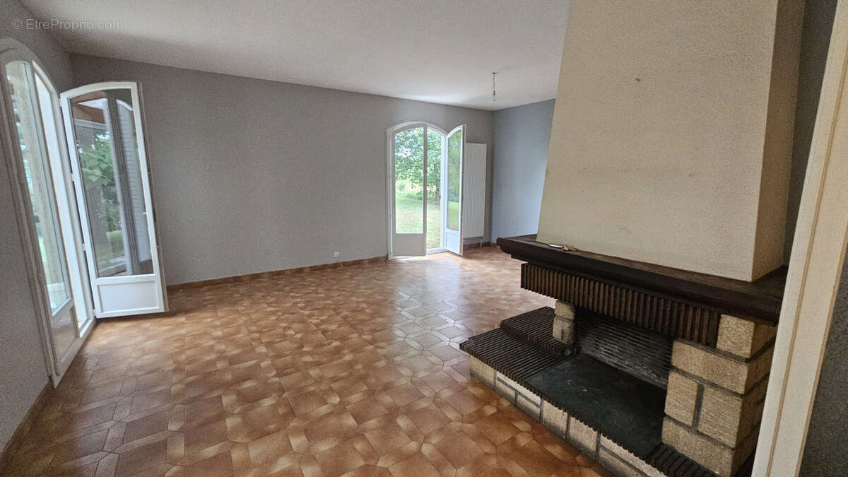 Maison à L&#039;ISLE-EN-DODON