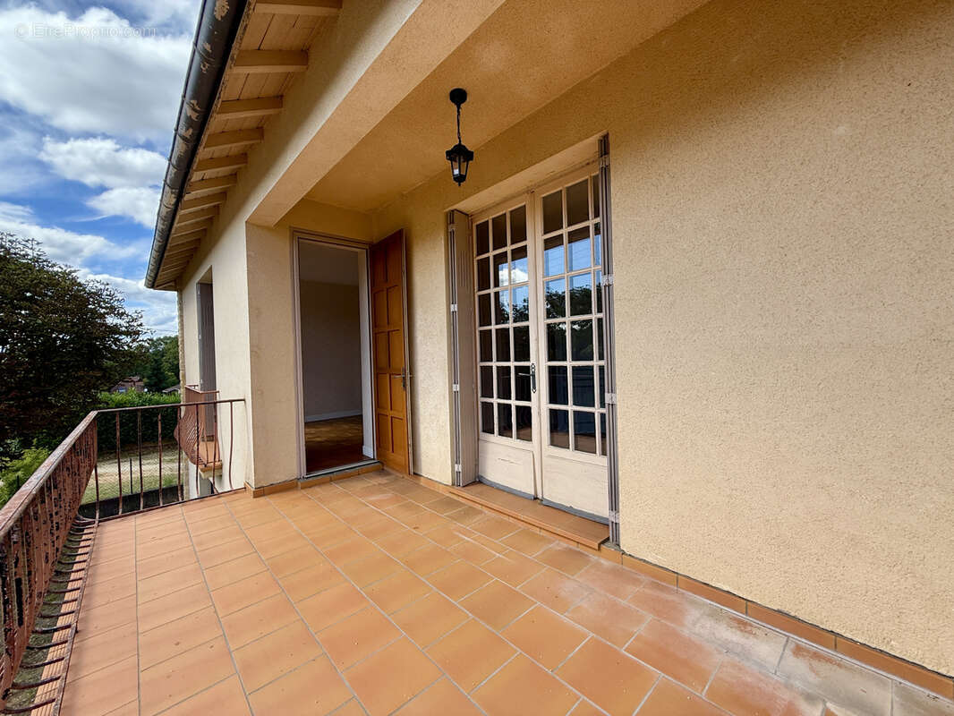 Maison à SARLAT-LA-CANEDA