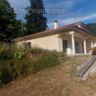 Maison à SAINT-JULIEN-BOUTIERES