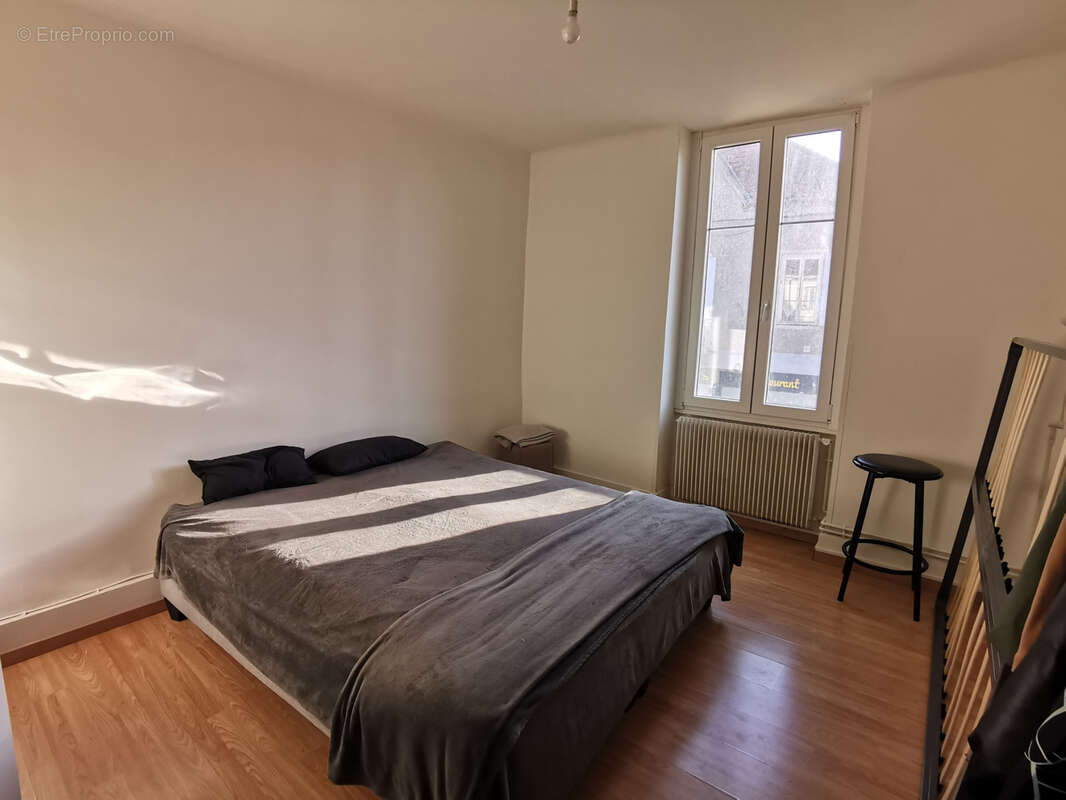 Maison à SAINT-GERMAIN-DES-FOSSES