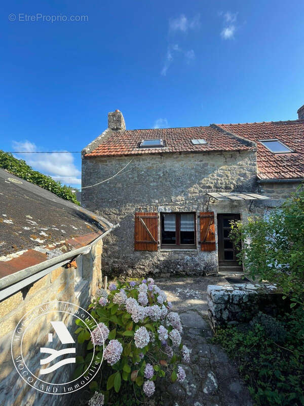 Maison à LOCMARIAQUER