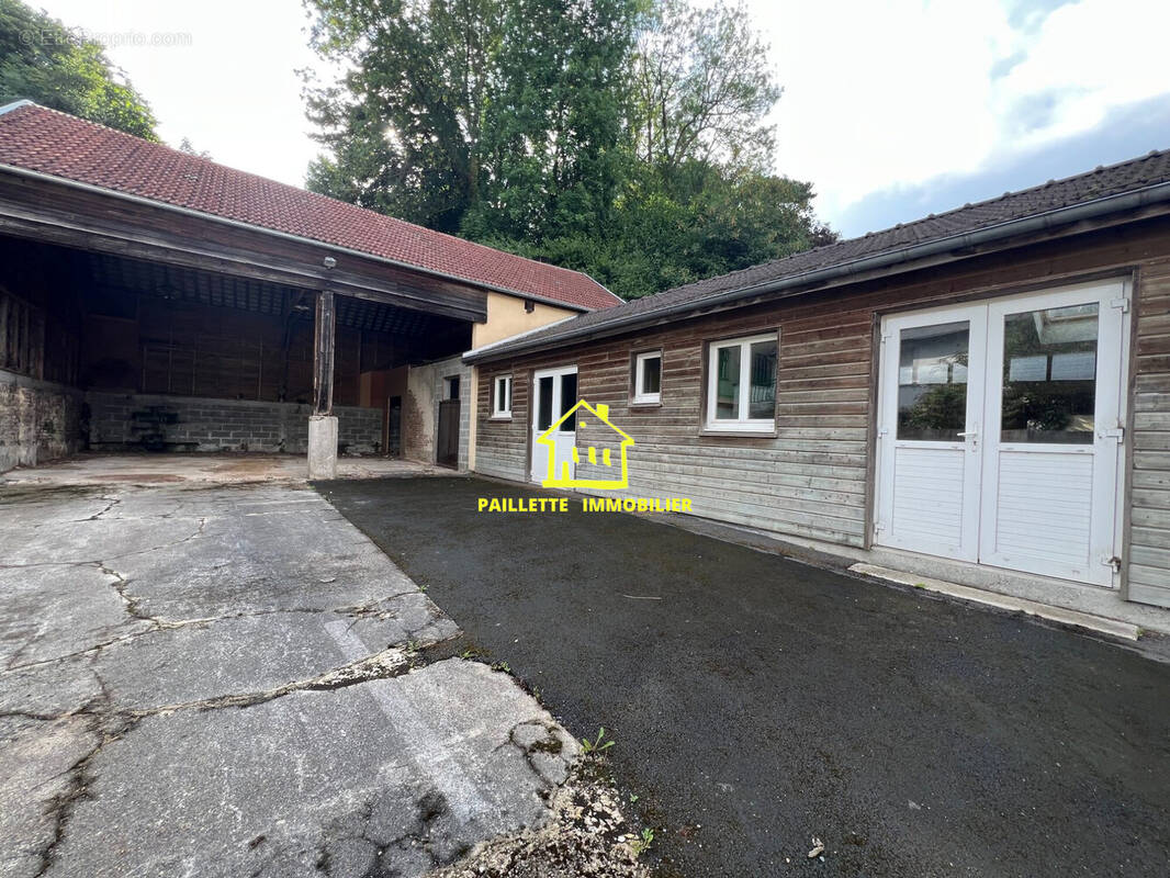 Appartement à LILLEBONNE