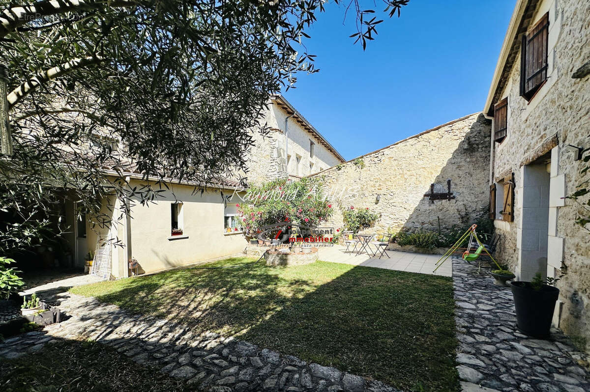 Maison à SAINT-MEARD-DE-GURCON