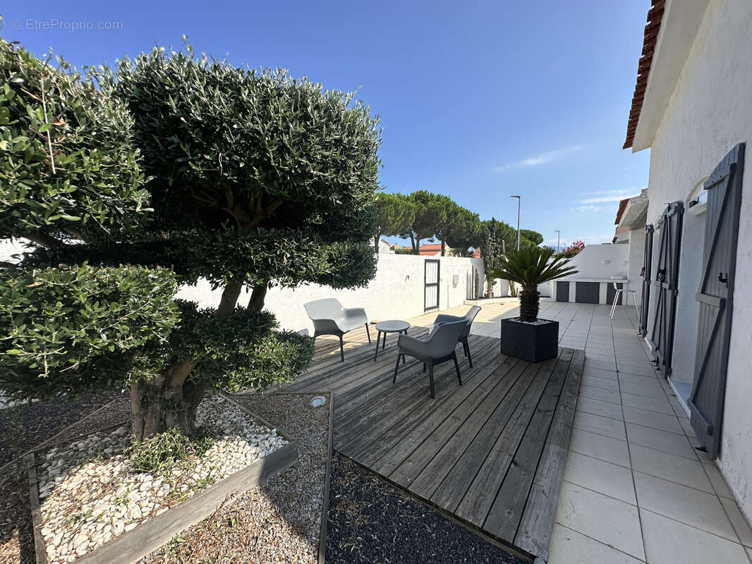 Maison à SAINT-CYPRIEN