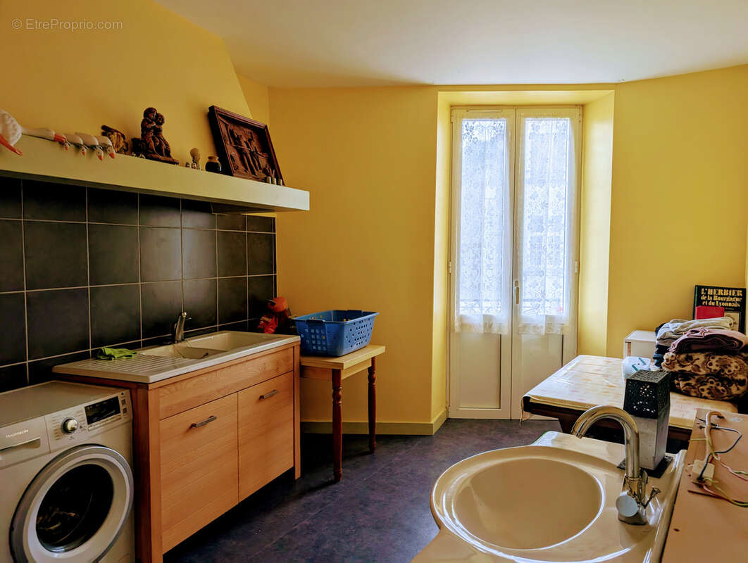 Maison à LA CHAISE-DIEU