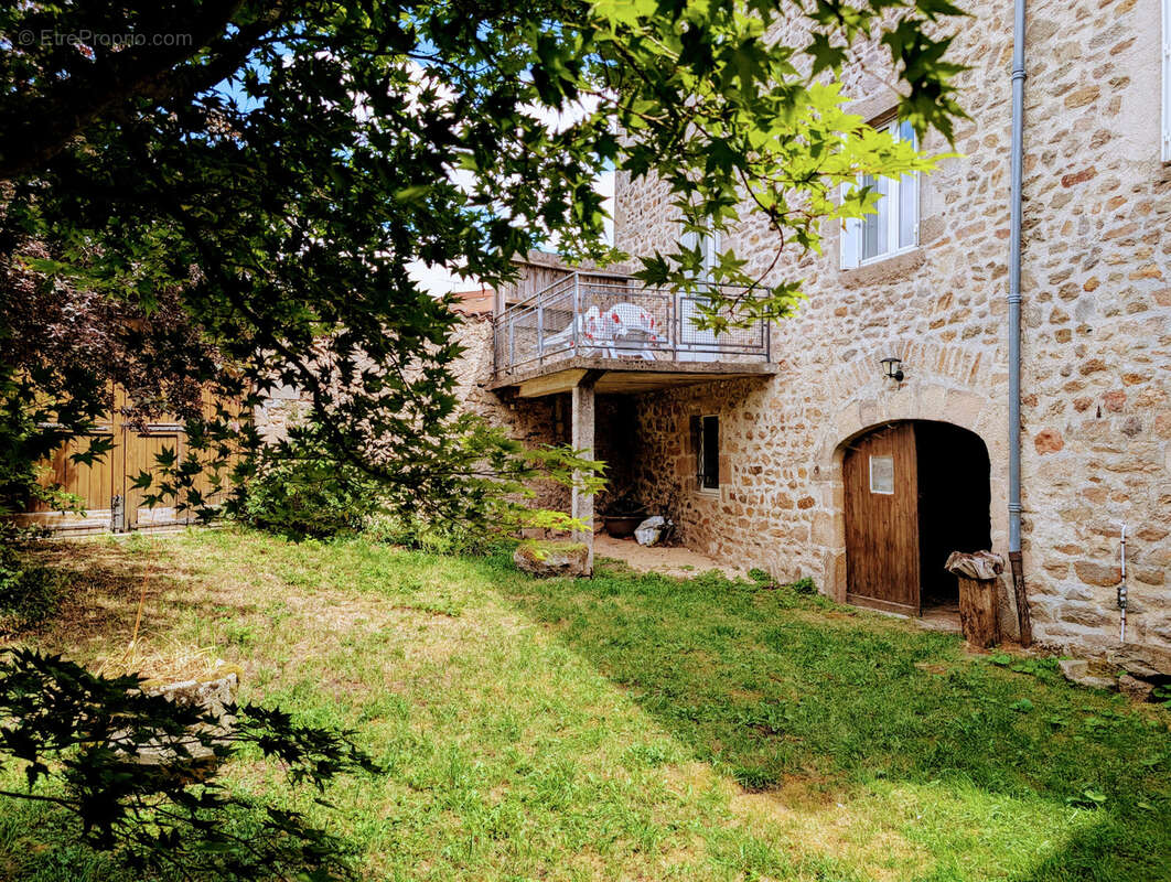 Maison à LA CHAISE-DIEU