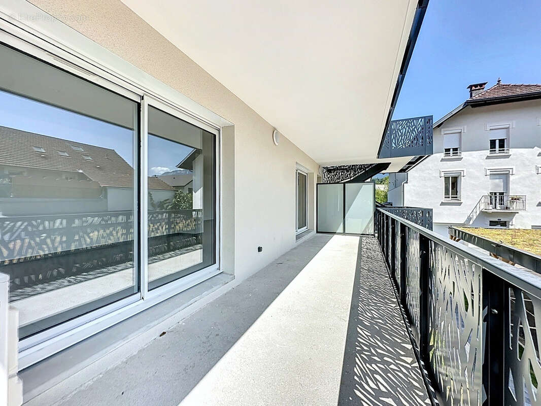 Appartement à AIX-LES-BAINS