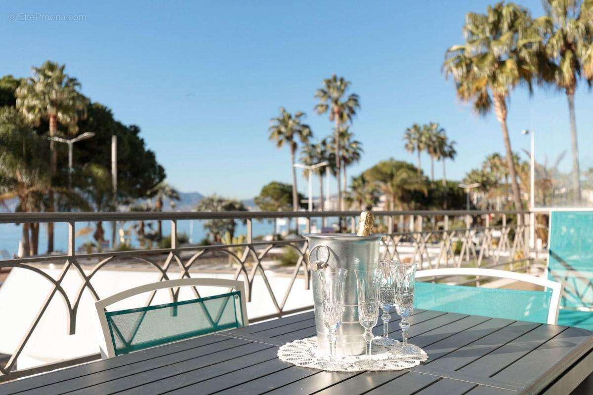 Appartement à CANNES