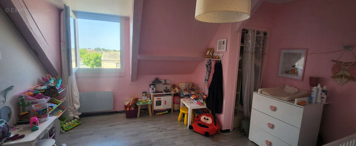 Maison à MIRANDOL-BOURGNOUNAC