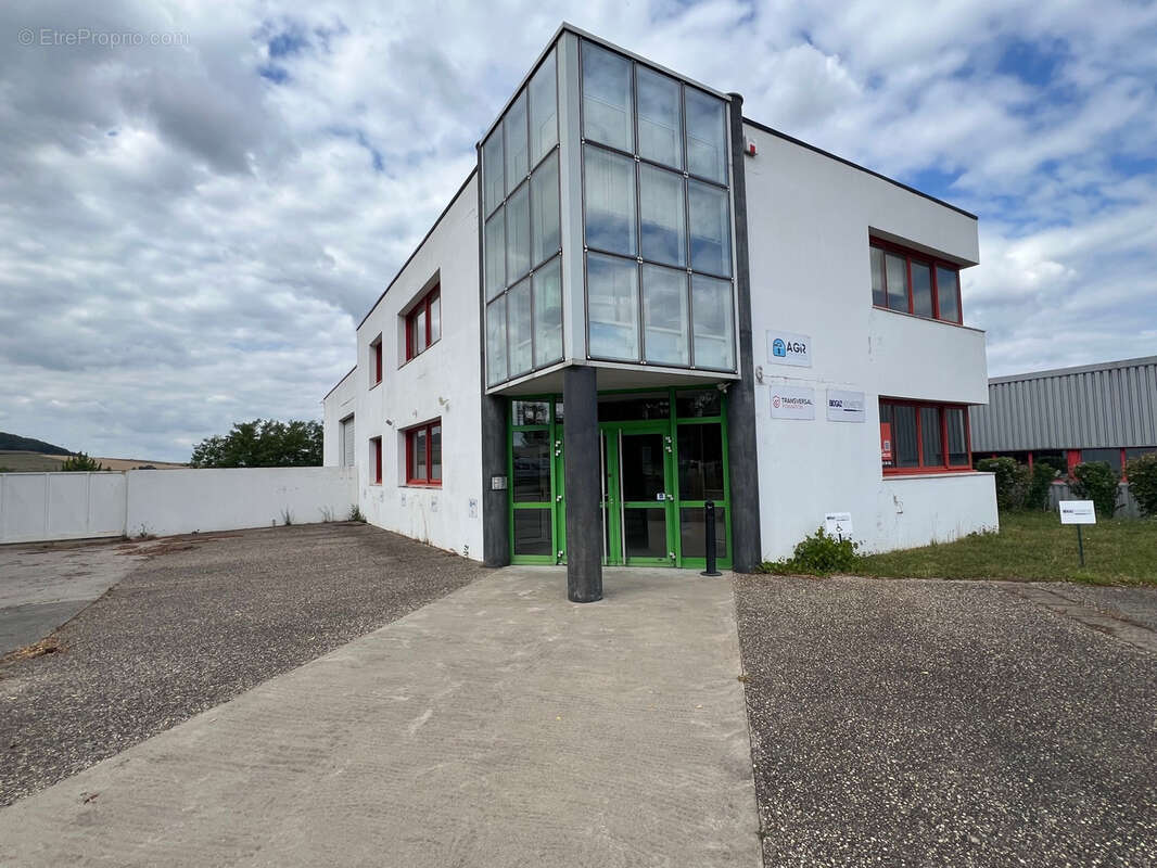 Commerce à SAULXURES-LES-NANCY