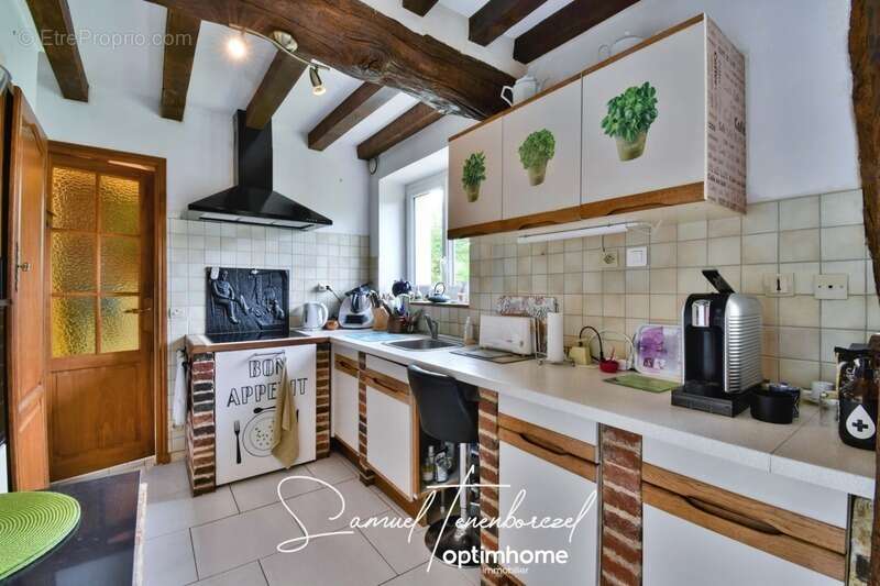 Maison à OUILLY-LE-VICOMTE