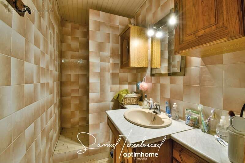 Maison à OUILLY-LE-VICOMTE