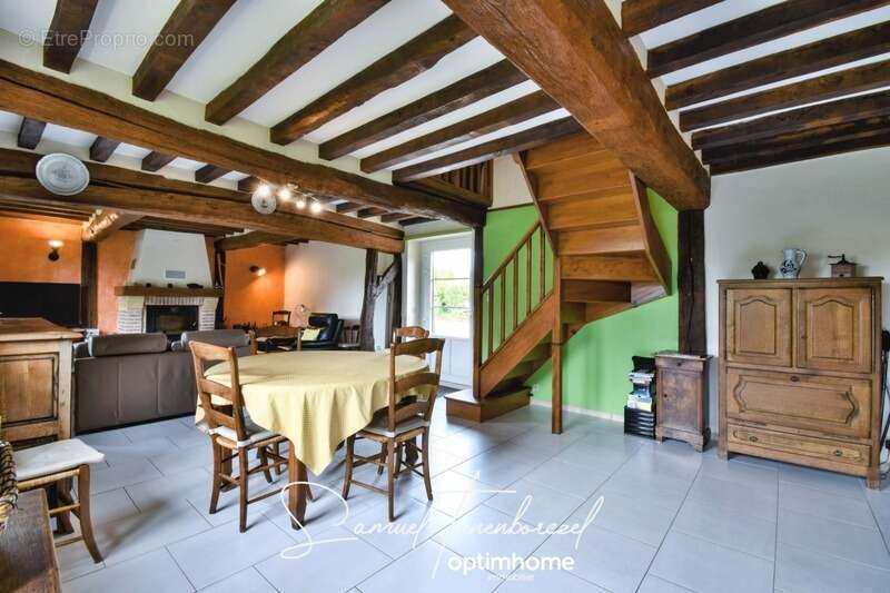 Maison à OUILLY-LE-VICOMTE