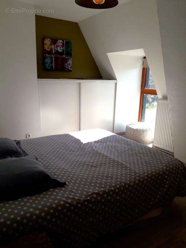 Maison à NOYAL-CHATILLON-SUR-SEICHE