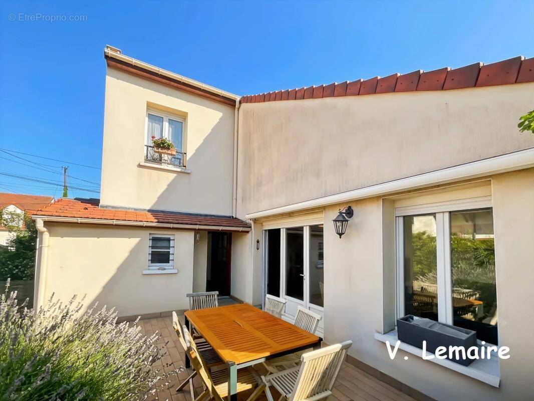 Maison à GOURNAY-SUR-MARNE