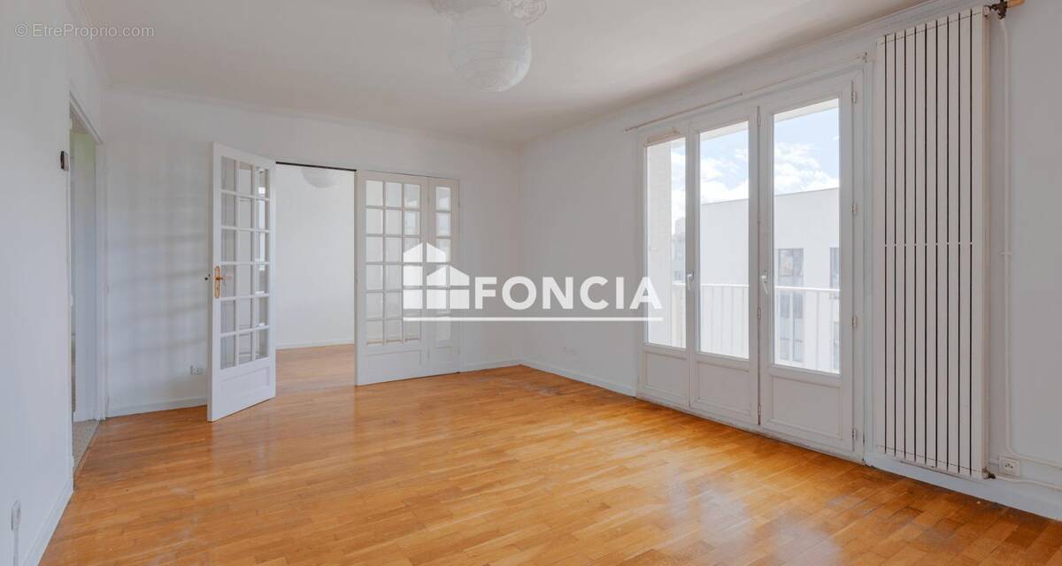 Appartement à VENISSIEUX