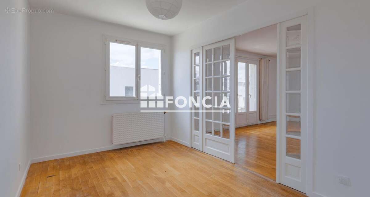 Appartement à VENISSIEUX