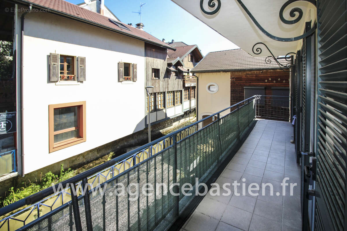 Appartement à DIVONNE-LES-BAINS